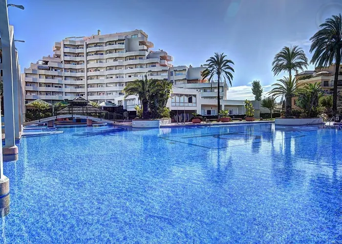 Benalbeach Relaxing Garden View Apartament *
